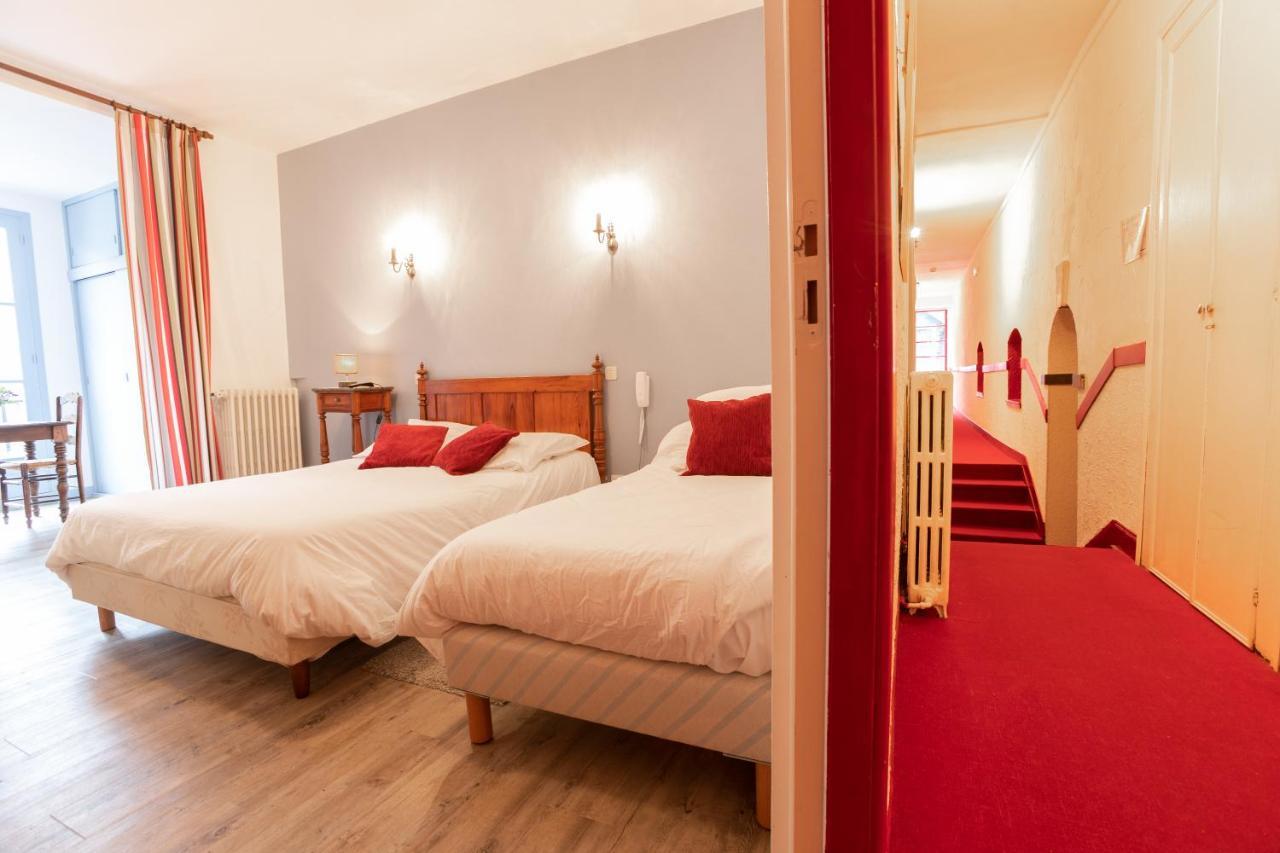 Hotel Chez Bouchet Licq-Athérey Esterno foto